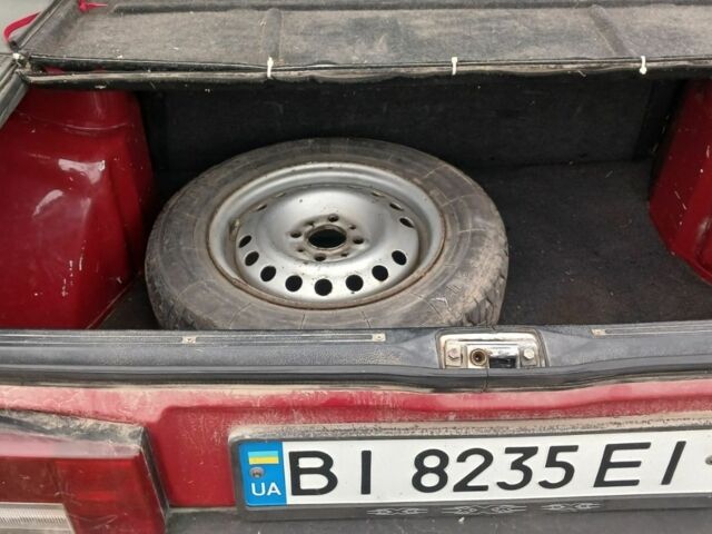 Красный ВАЗ 2108, объемом двигателя 1.3 л и пробегом 73 тыс. км за 852 $, фото 2 на Automoto.ua