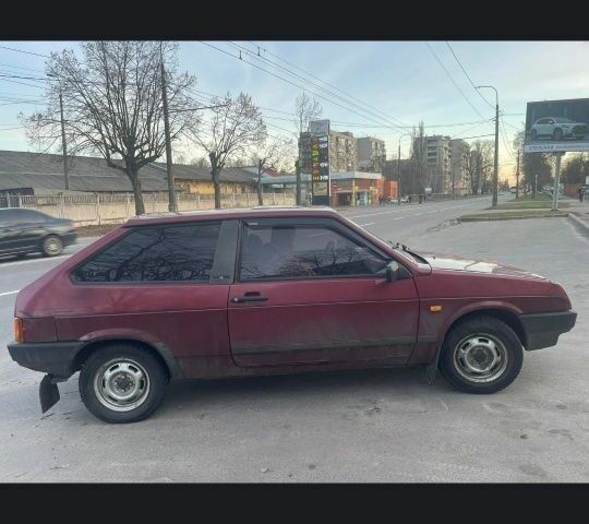 Красный ВАЗ 2108, объемом двигателя 1.3 л и пробегом 190 тыс. км за 967 $, фото 1 на Automoto.ua