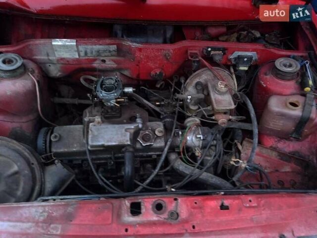 Красный ВАЗ 2108, объемом двигателя 1.3 л и пробегом 111 тыс. км за 440 $, фото 2 на Automoto.ua