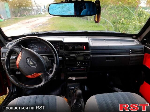 Красный ВАЗ 2108, объемом двигателя 1.5 л и пробегом 285 тыс. км за 900 $, фото 5 на Automoto.ua