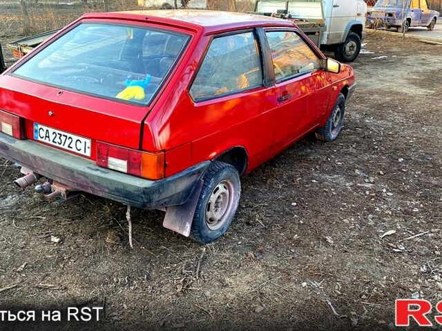 Красный ВАЗ 2108, объемом двигателя 1.3 л и пробегом 250 тыс. км за 650 $, фото 2 на Automoto.ua