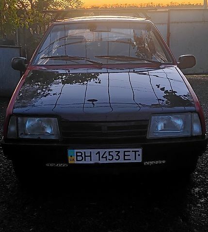 Красный ВАЗ 2108, объемом двигателя 1.1 л и пробегом 0 тыс. км за 850 $, фото 4 на Automoto.ua