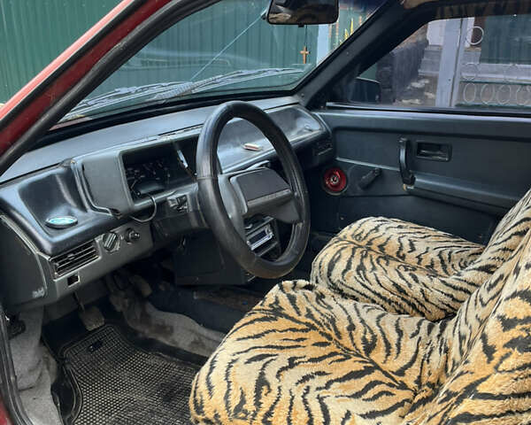 Червоний ВАЗ 2108, об'ємом двигуна 1.5 л та пробігом 225 тис. км за 750 $, фото 4 на Automoto.ua
