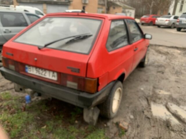 Красный ВАЗ 2108, объемом двигателя 1.1 л и пробегом 2 тыс. км за 1064 $, фото 3 на Automoto.ua