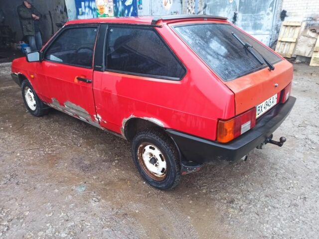 Красный ВАЗ 2108, объемом двигателя 1.3 л и пробегом 94 тыс. км за 600 $, фото 5 на Automoto.ua