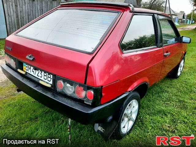 Красный ВАЗ 2108, объемом двигателя 1.5 л и пробегом 285 тыс. км за 900 $, фото 3 на Automoto.ua
