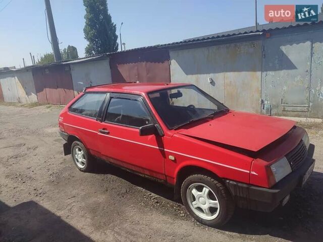 Красный ВАЗ 2108, объемом двигателя 1.45 л и пробегом 60 тыс. км за 1100 $, фото 2 на Automoto.ua