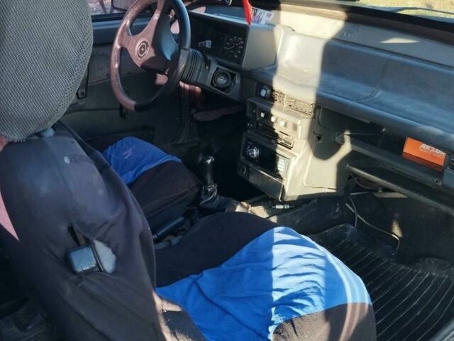 Красный ВАЗ 2108, объемом двигателя 1.3 л и пробегом 1000 тыс. км за 450 $, фото 2 на Automoto.ua