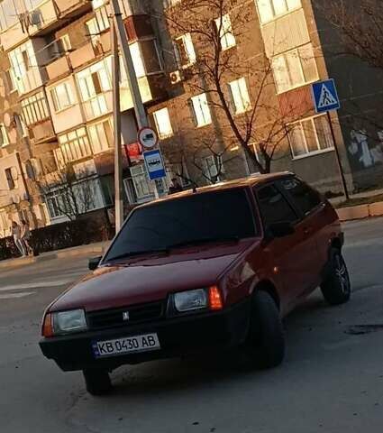 Красный ВАЗ 2108, объемом двигателя 1.5 л и пробегом 90 тыс. км за 1800 $, фото 3 на Automoto.ua