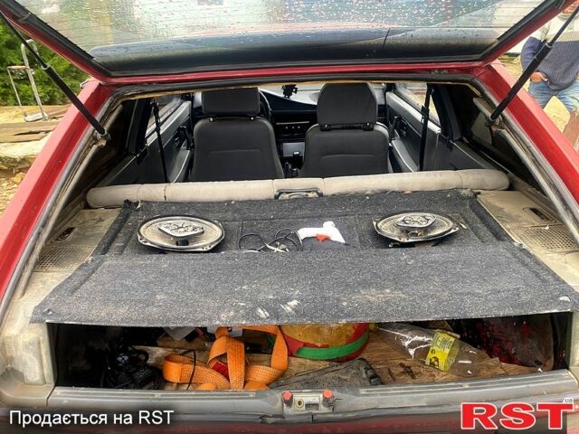 Красный ВАЗ 2108, объемом двигателя 1.3 л и пробегом 0 тыс. км за 650 $, фото 4 на Automoto.ua