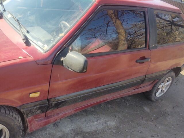 Красный ВАЗ 2108, объемом двигателя 1.3 л и пробегом 200 тыс. км за 850 $, фото 2 на Automoto.ua