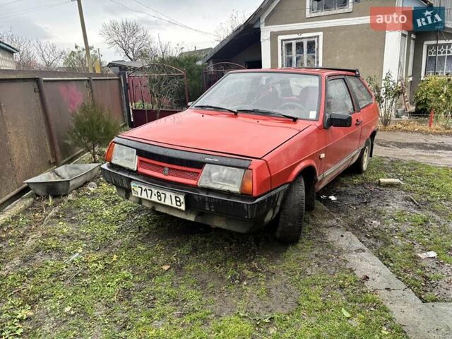 Красный ВАЗ 2108, объемом двигателя 1.1 л и пробегом 130 тыс. км за 600 $, фото 3 на Automoto.ua