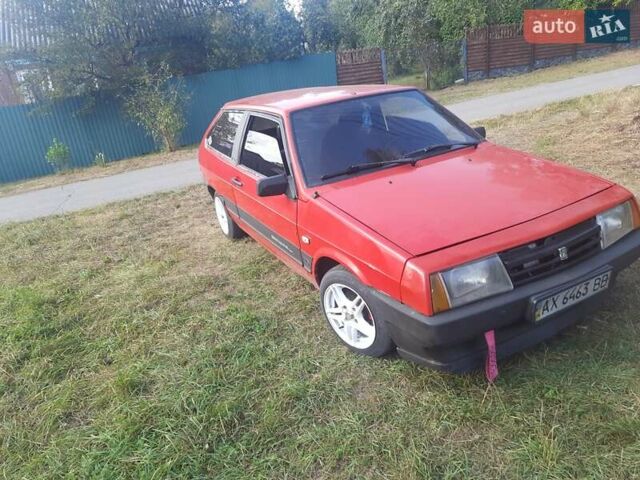 Красный ВАЗ 2108, объемом двигателя 1.29 л и пробегом 100 тыс. км за 1224 $, фото 2 на Automoto.ua