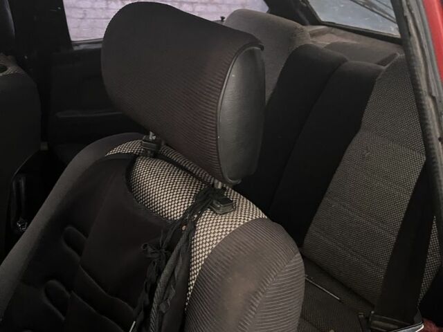 Красный ВАЗ 2108, объемом двигателя 1.3 л и пробегом 19 тыс. км за 999 $, фото 5 на Automoto.ua