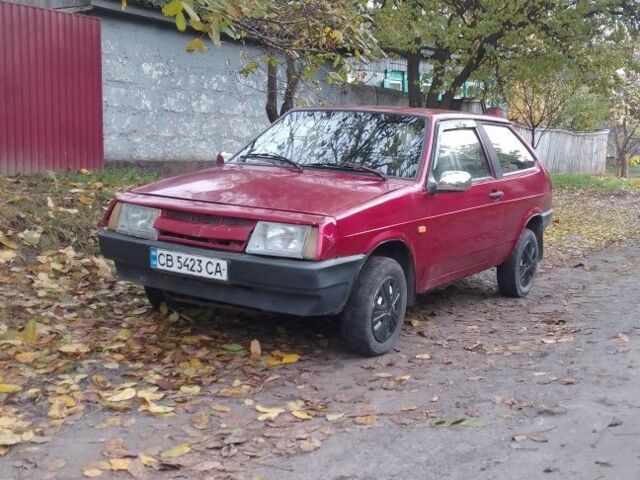 Красный ВАЗ 2108, объемом двигателя 1.5 л и пробегом 100 тыс. км за 650 $, фото 5 на Automoto.ua