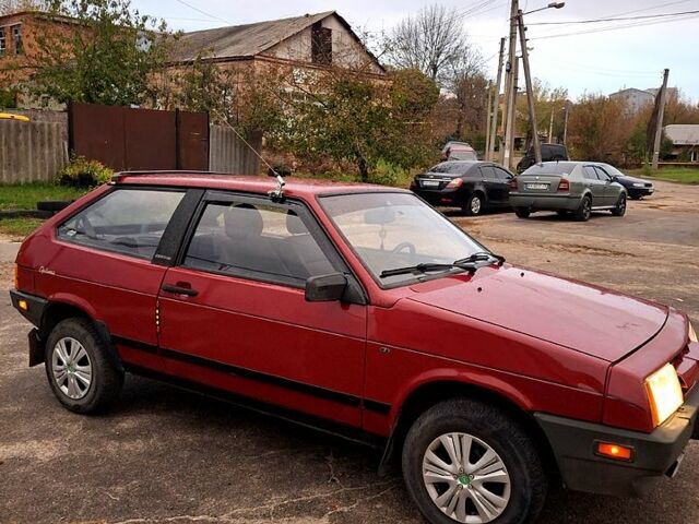 Красный ВАЗ 2108, объемом двигателя 1.5 л и пробегом 0 тыс. км за 850 $, фото 6 на Automoto.ua