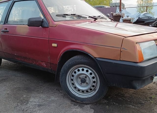 Красный ВАЗ 2108, объемом двигателя 1.3 л и пробегом 1 тыс. км за 481 $, фото 2 на Automoto.ua