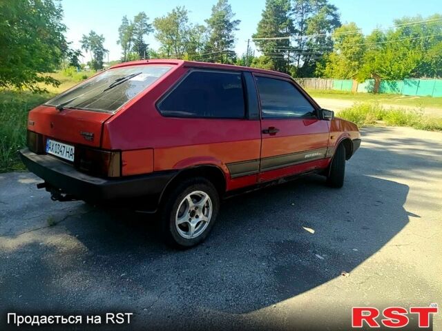 Красный ВАЗ 2108, объемом двигателя 1.5 л и пробегом 120 тыс. км за 999 $, фото 5 на Automoto.ua