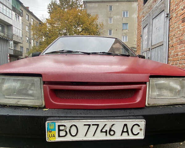 Красный ВАЗ 2108, объемом двигателя 1.3 л и пробегом 170 тыс. км за 650 $, фото 5 на Automoto.ua