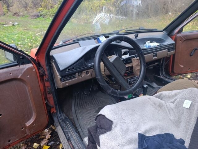 Червоний ВАЗ 2108, об'ємом двигуна 0 л та пробігом 300 тис. км за 951 $, фото 7 на Automoto.ua