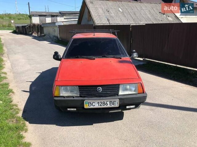 Красный ВАЗ 2108, объемом двигателя 1.1 л и пробегом 120 тыс. км за 800 $, фото 1 на Automoto.ua
