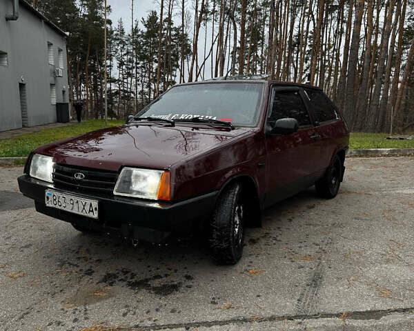 Красный ВАЗ 2108, объемом двигателя 1.5 л и пробегом 93 тыс. км за 650 $, фото 2 на Automoto.ua