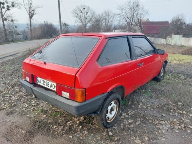 Красный ВАЗ 2108, объемом двигателя 1.3 л и пробегом 35 тыс. км за 1000 $, фото 2 на Automoto.ua