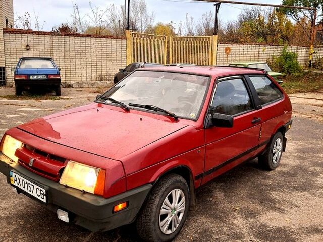 Красный ВАЗ 2108, объемом двигателя 1.5 л и пробегом 0 тыс. км за 850 $, фото 4 на Automoto.ua