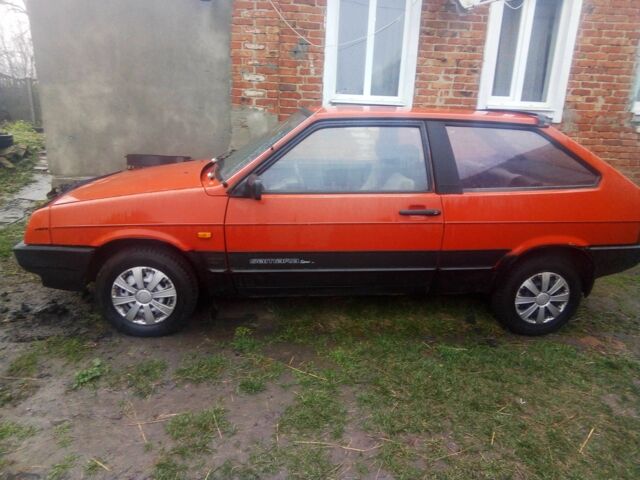 Красный ВАЗ 2108, объемом двигателя 1.1 л и пробегом 90 тыс. км за 1300 $, фото 1 на Automoto.ua