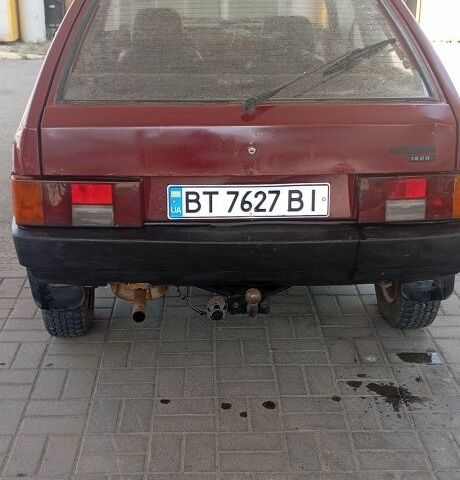 Красный ВАЗ 2108, объемом двигателя 1.5 л и пробегом 2 тыс. км за 1087 $, фото 2 на Automoto.ua