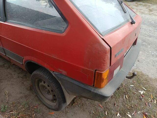 Красный ВАЗ 2108, объемом двигателя 1.3 л и пробегом 1 тыс. км за 800 $, фото 5 на Automoto.ua