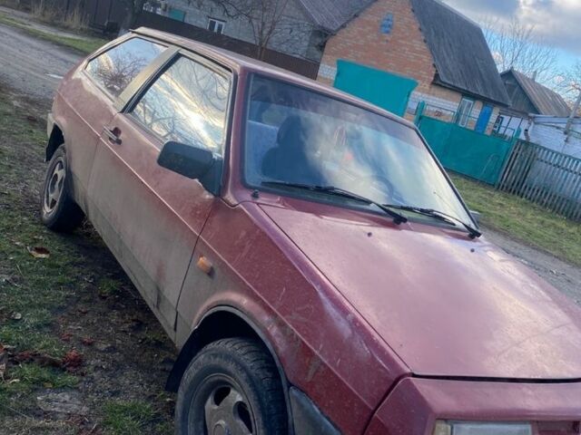Красный ВАЗ 2108, объемом двигателя 1.3 л и пробегом 160 тыс. км за 828 $, фото 3 на Automoto.ua