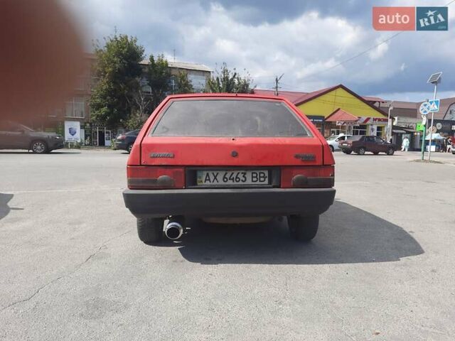 Красный ВАЗ 2108, объемом двигателя 1.29 л и пробегом 100 тыс. км за 1224 $, фото 5 на Automoto.ua