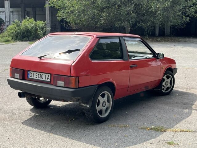 Красный ВАЗ 2108, объемом двигателя 1.6 л и пробегом 300 тыс. км за 1700 $, фото 2 на Automoto.ua