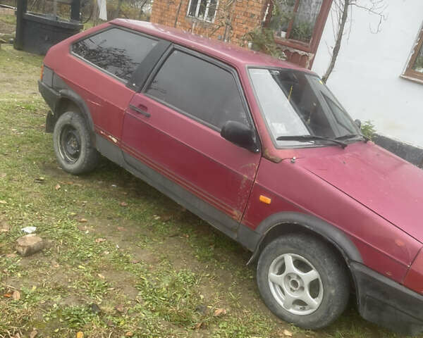 Красный ВАЗ 2108, объемом двигателя 0 л и пробегом 100 тыс. км за 500 $, фото 1 на Automoto.ua