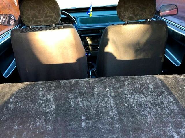 Красный ВАЗ 2108, объемом двигателя 1.3 л и пробегом 300 тыс. км за 1300 $, фото 4 на Automoto.ua