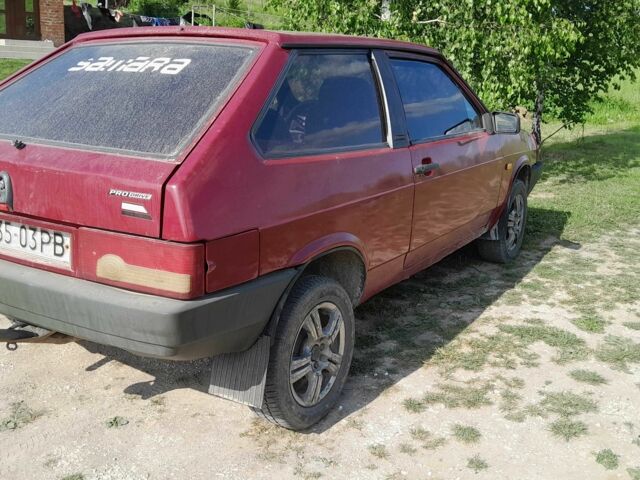 Красный ВАЗ 2108, объемом двигателя 0 л и пробегом 100 тыс. км за 700 $, фото 1 на Automoto.ua