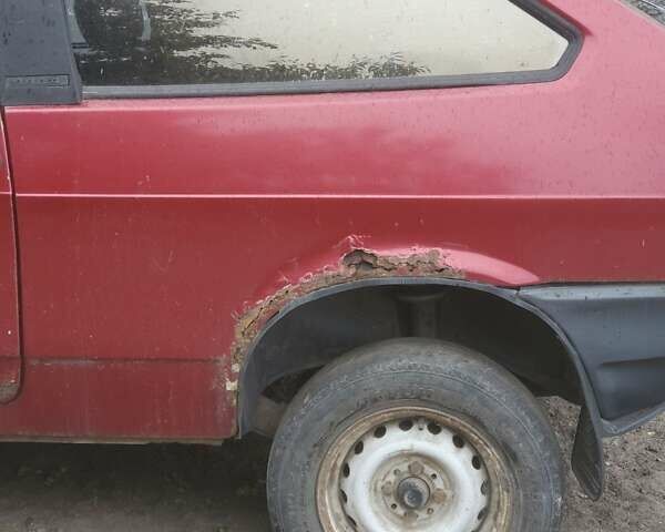 Красный ВАЗ 2108, объемом двигателя 1.1 л и пробегом 327 тыс. км за 350 $, фото 2 на Automoto.ua