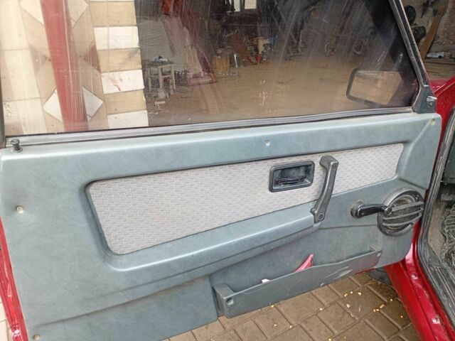 Красный ВАЗ 2108, объемом двигателя 1.5 л и пробегом 150 тыс. км за 1499 $, фото 14 на Automoto.ua