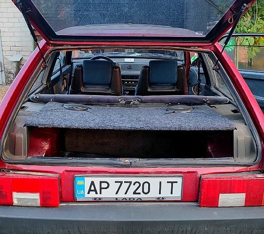 Красный ВАЗ 2108, объемом двигателя 1.1 л и пробегом 0 тыс. км за 960 $, фото 4 на Automoto.ua