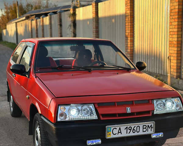 Красный ВАЗ 2108, объемом двигателя 1.1 л и пробегом 150 тыс. км за 950 $, фото 1 на Automoto.ua