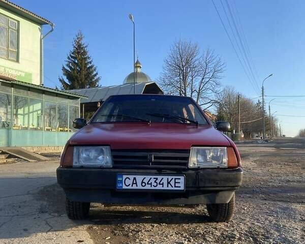 Красный ВАЗ 2108, объемом двигателя 1.3 л и пробегом 200 тыс. км за 959 $, фото 3 на Automoto.ua