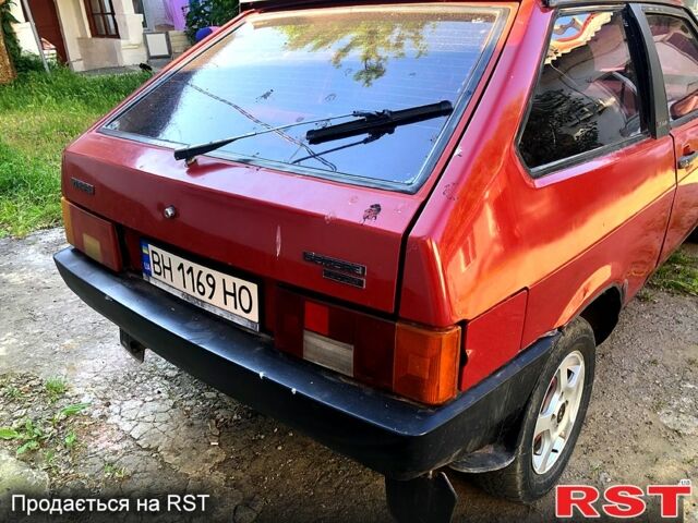 Красный ВАЗ 2108, объемом двигателя 1.3 л и пробегом 120 тыс. км за 750 $, фото 2 на Automoto.ua