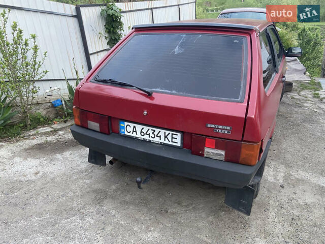 Красный ВАЗ 2108, объемом двигателя 1.5 л и пробегом 190 тыс. км за 479 $, фото 3 на Automoto.ua