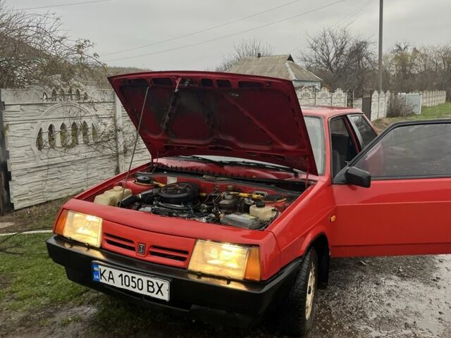 Красный ВАЗ 2108, объемом двигателя 1.3 л и пробегом 19 тыс. км за 999 $, фото 2 на Automoto.ua