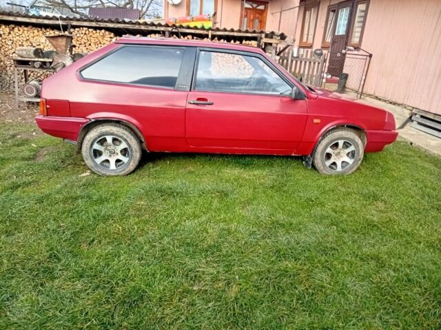 Червоний ВАЗ 2108, об'ємом двигуна 1.6 л та пробігом 254 тис. км за 1050 $, фото 5 на Automoto.ua