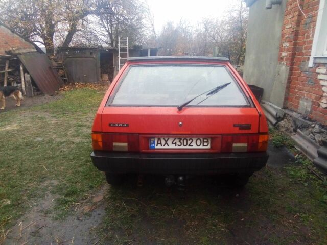 Красный ВАЗ 2108, объемом двигателя 1.1 л и пробегом 90 тыс. км за 1300 $, фото 3 на Automoto.ua