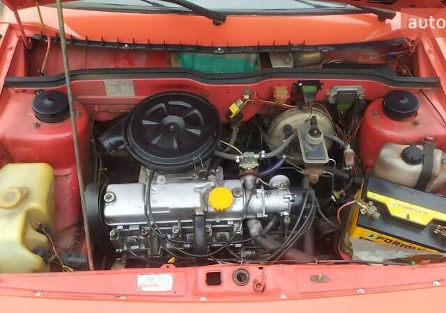 Красный ВАЗ 2108, объемом двигателя 1.1 л и пробегом 89 тыс. км за 1150 $, фото 5 на Automoto.ua