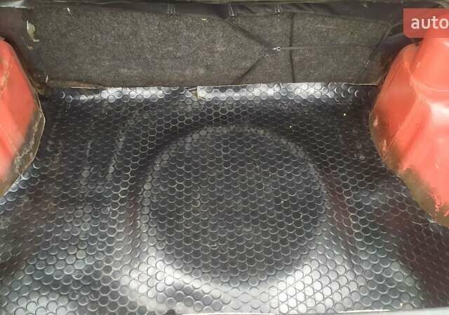 Красный ВАЗ 2108, объемом двигателя 1.1 л и пробегом 89 тыс. км за 1150 $, фото 7 на Automoto.ua