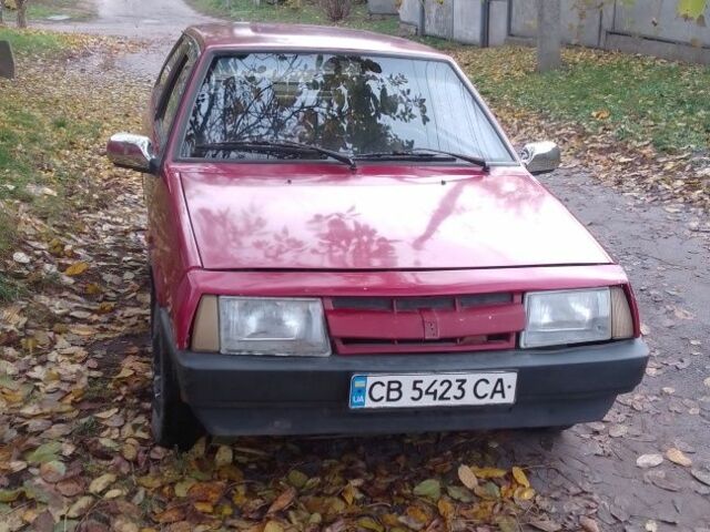 Красный ВАЗ 2108, объемом двигателя 1.5 л и пробегом 100 тыс. км за 650 $, фото 1 на Automoto.ua